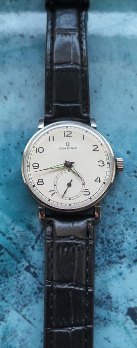 Вінтажний годинник Omega.