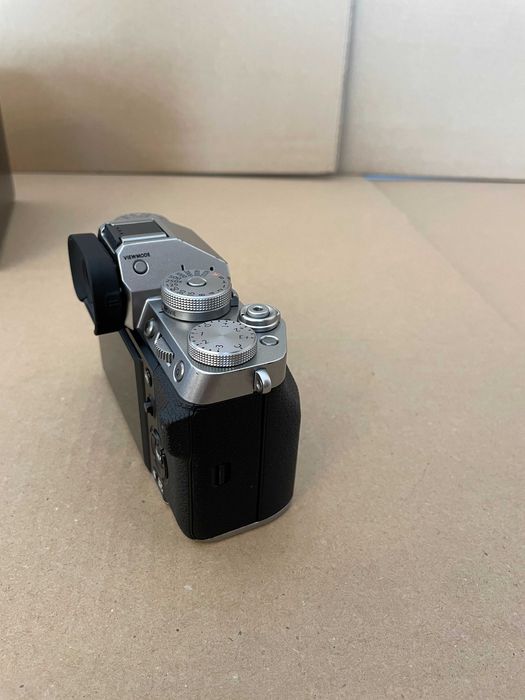 Fujifilm X-T5 Bezlusterkowiec Silver Komplet Gwarancja Promocja !