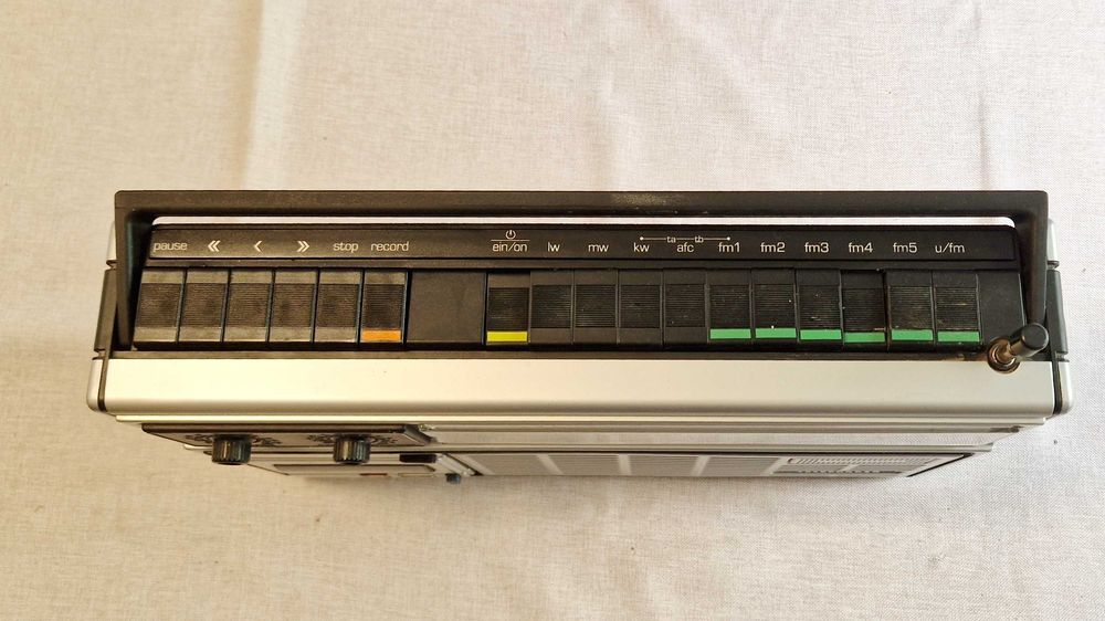 Radiomagnetofon Telefunken Bajazzo CR 5000