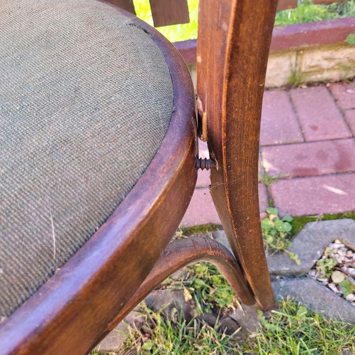 Stare 4  krzesla bukowe gięte, prl