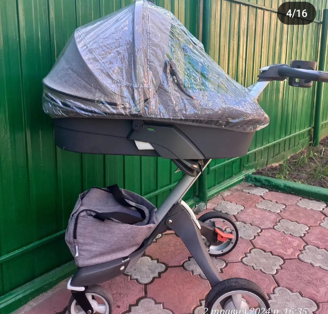 Продам коляску в гарному стані