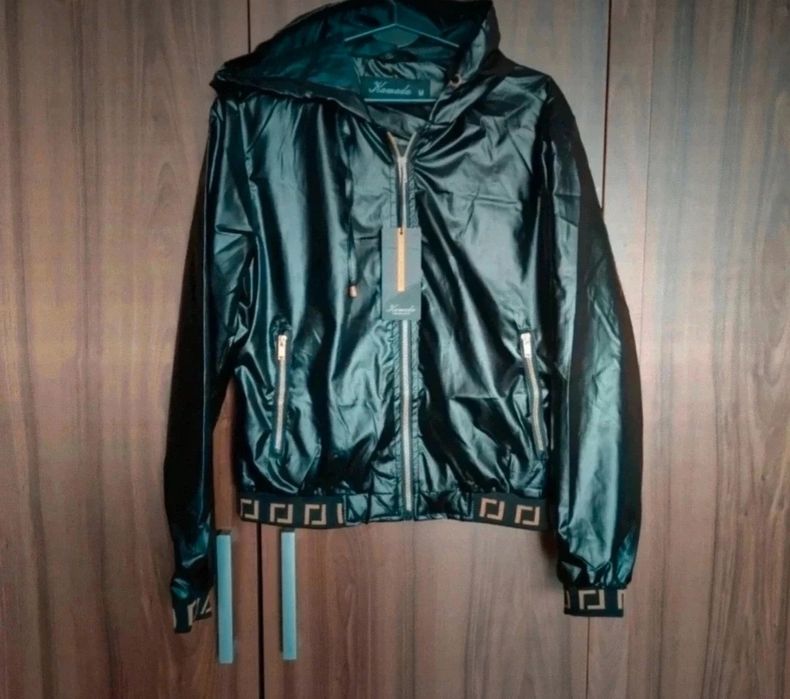 Modna kurtka rozm M male L