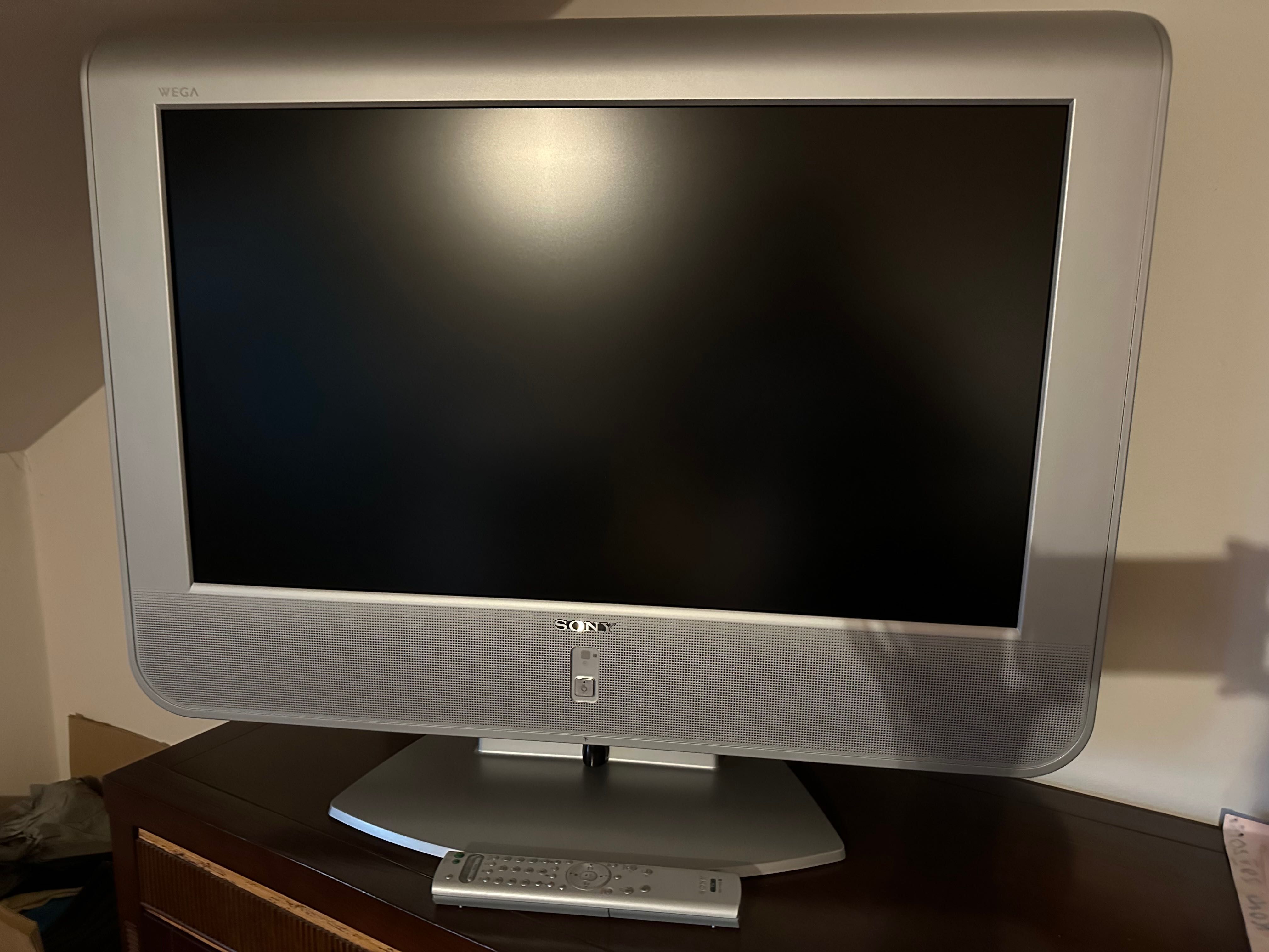 Sony Wega 32 cala TV telewizor KLV-L32M1 sprawny