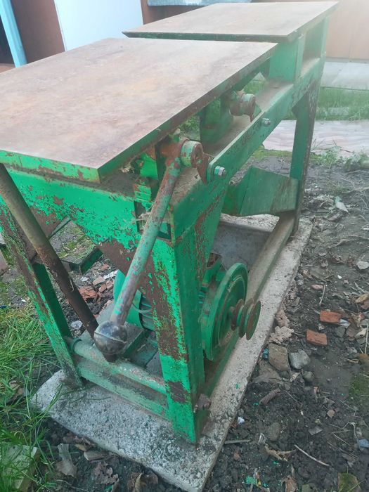 Гиблярка циркулярка станок фугувально-обрізний