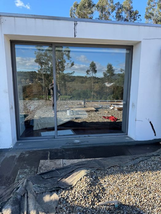 Porla de correr de 2 folhas em vidro duplo