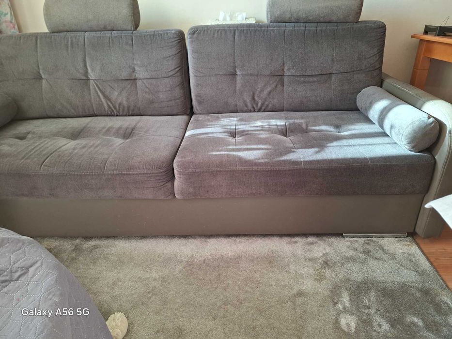 Sofę/wersalkę oddam w dobre ręce.