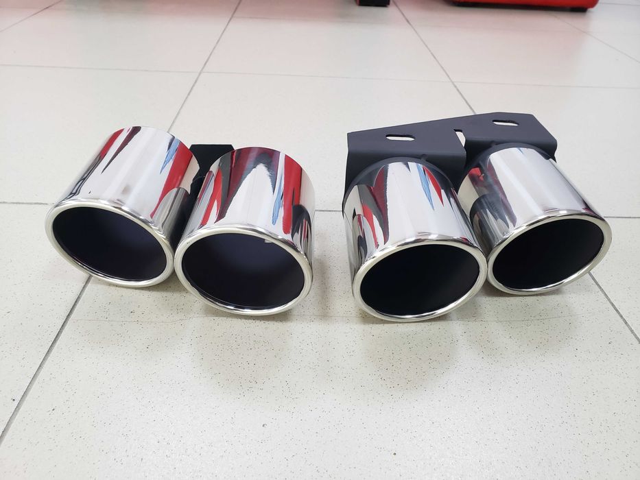 Насадки на выхлоп на audi A4 B8.5 2011-15 год в стиле S-line s4