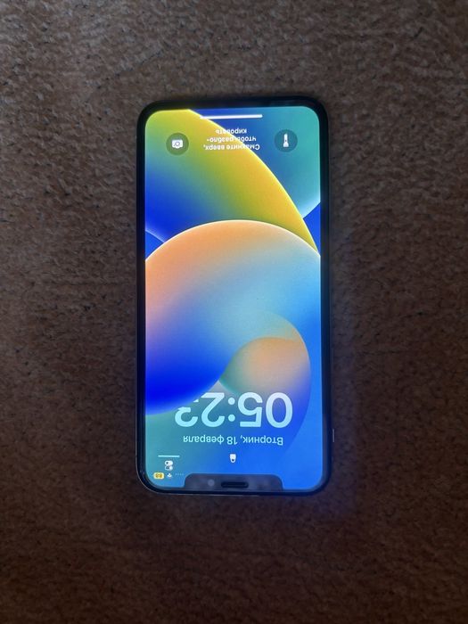 iPhone X в рабочем хорошем состоянии
