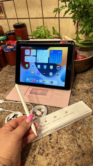 Tablet iPad Apple Retina 10” - TOUCH ID - PROCREATE