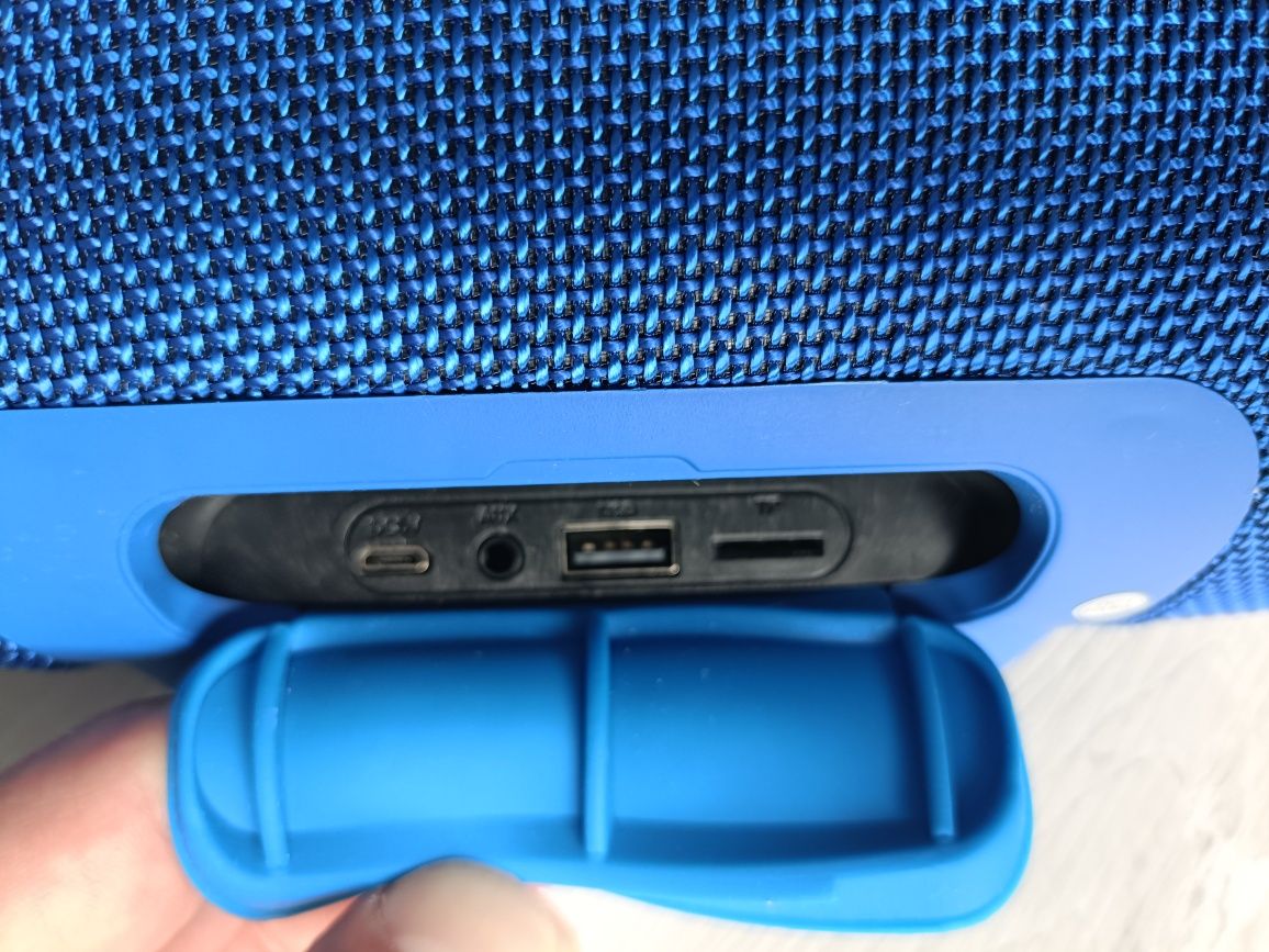 Głośnik boombox bezprzewodowy