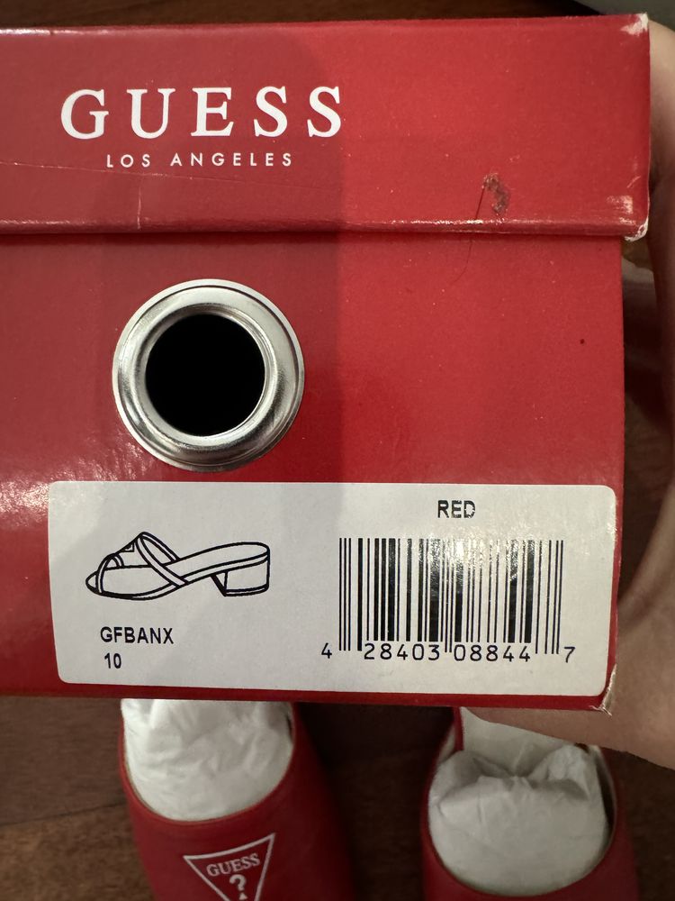 Шлепки женские Guess