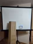 Ekran projekcyjny 115x86 overmax