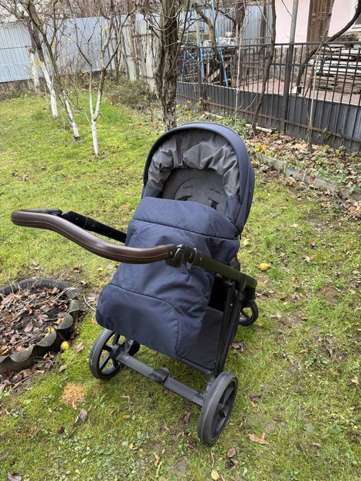 Коляска Roan ivi 2в1