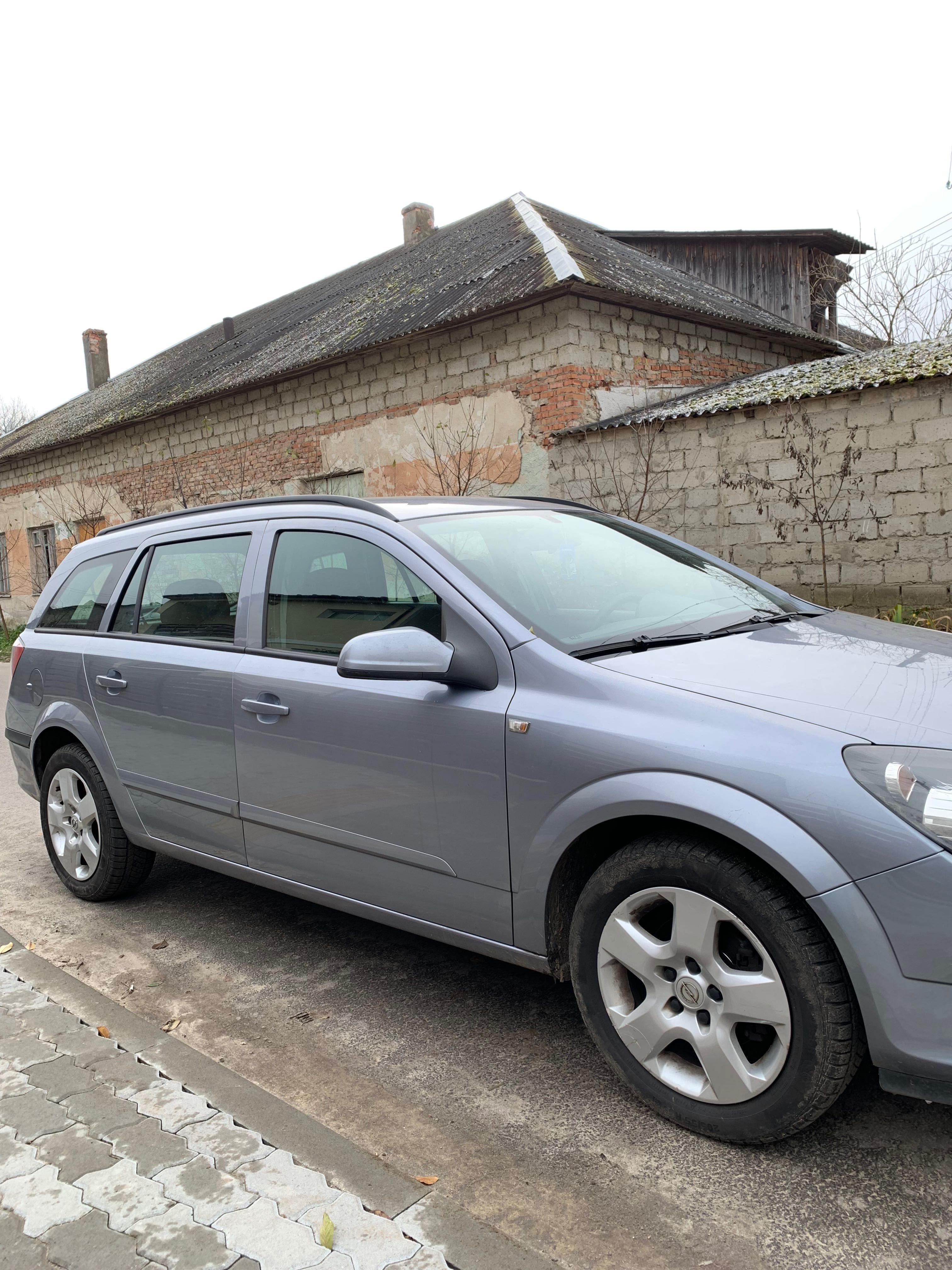 Opel Astra H 2005