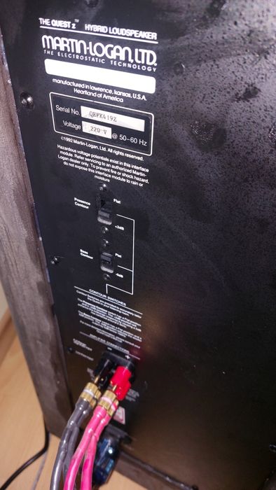 Martin  Logan Quest Z  kolumny   230 V