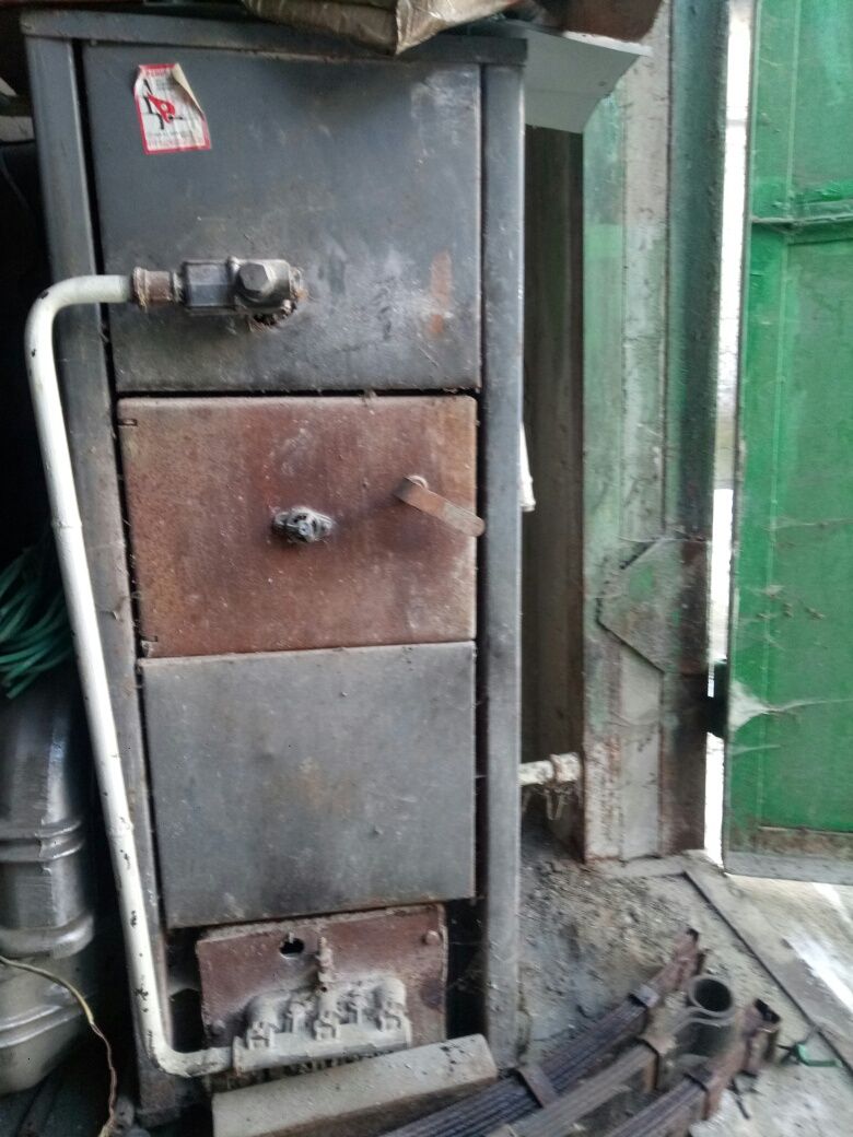 Котел опалення  з апаратурою під газ