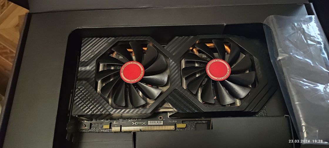 Відеокарта RX580 XFX 8gb.256bit