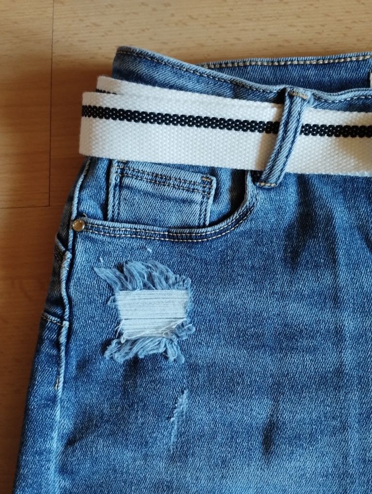 Niebieskie dżinsowe szorty krótkie spodenki damskie M.Sara