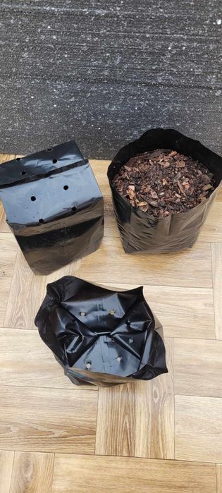 Doniczki 2L/100szt foliowe Produkcyjne PRODUCENT