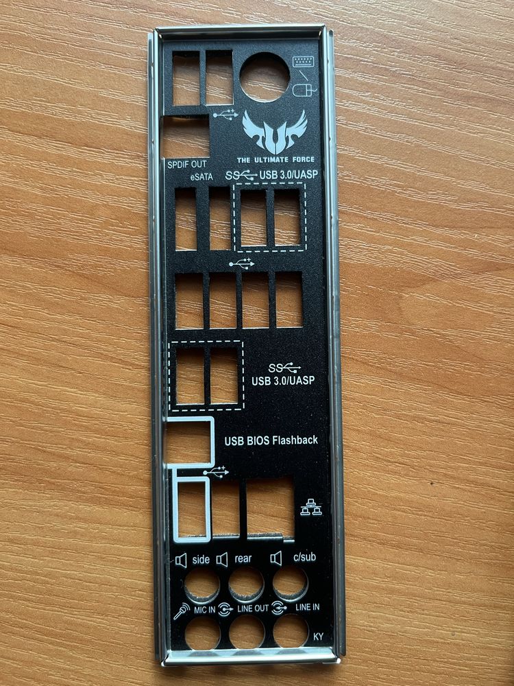 Материнська плата ASUS Sabertooth 990fx r2.0