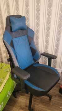 Продам зручне ігрове крісло Fragon 7x Poseidon