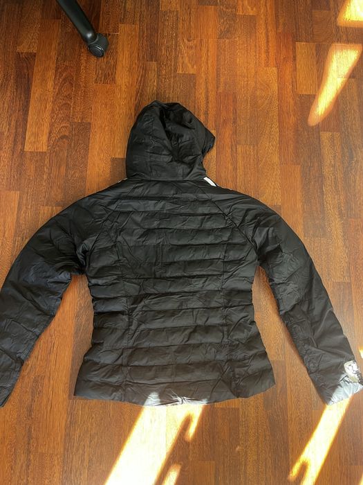 casaco adidas tamanho M