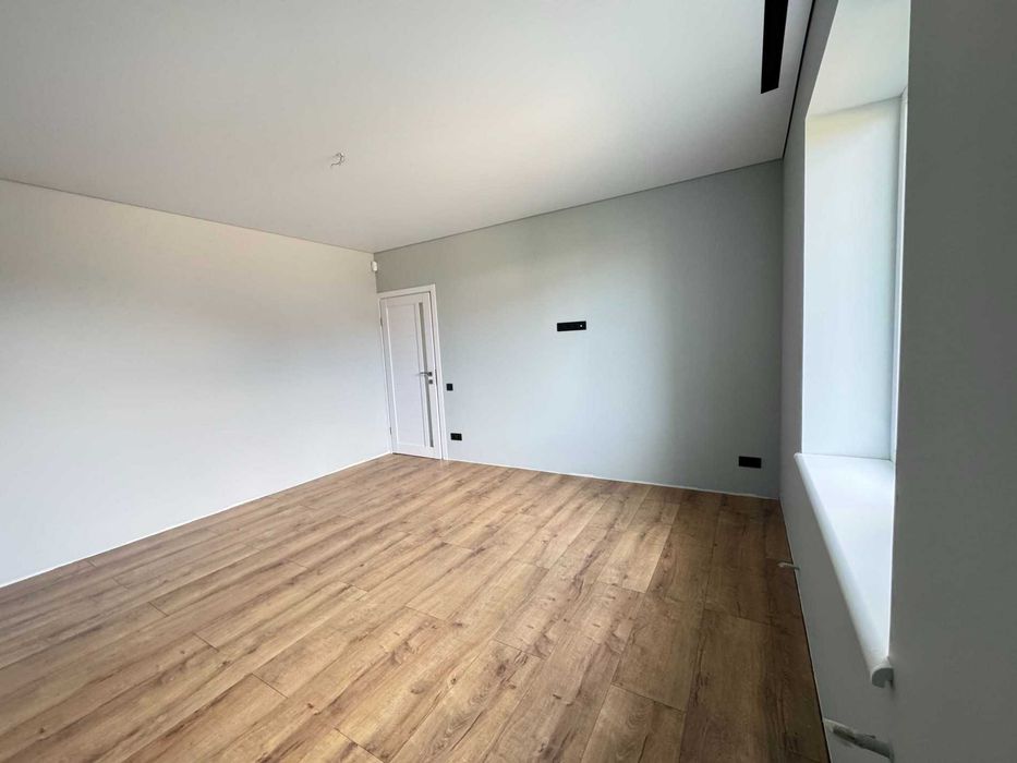 р Продається новий окремий будинок, 5 кімнат