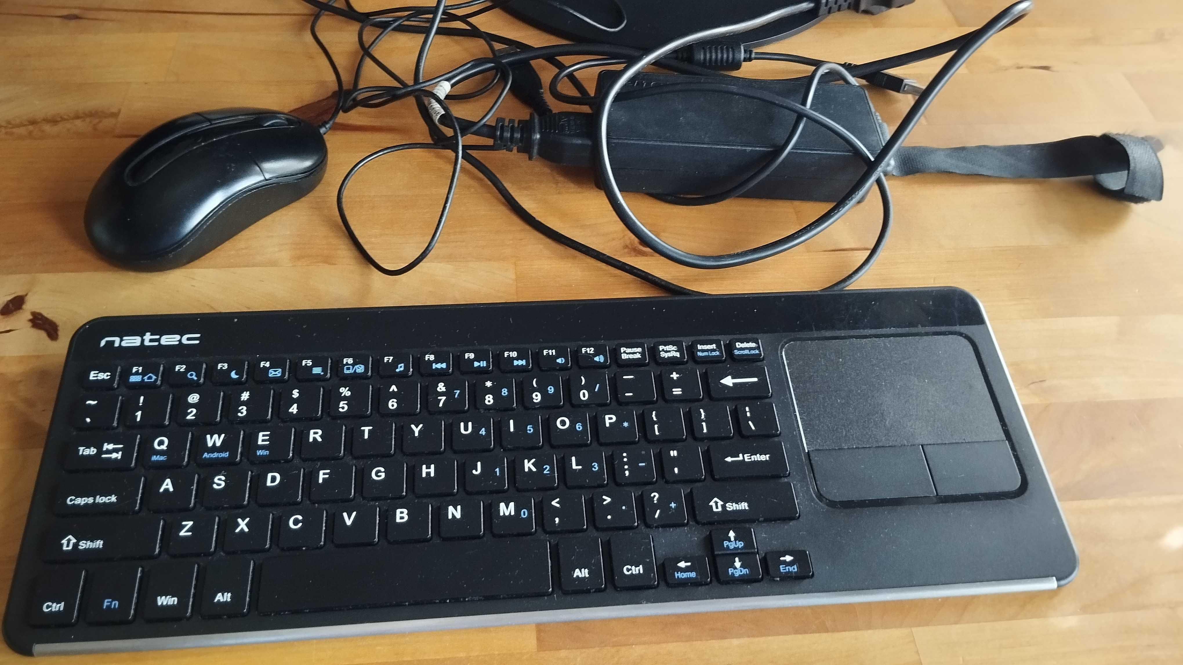 Lenovo AIO M700Z, i3 3,2ghz, SSD 120GB, 20 cali, RAM 8GB, zadbany