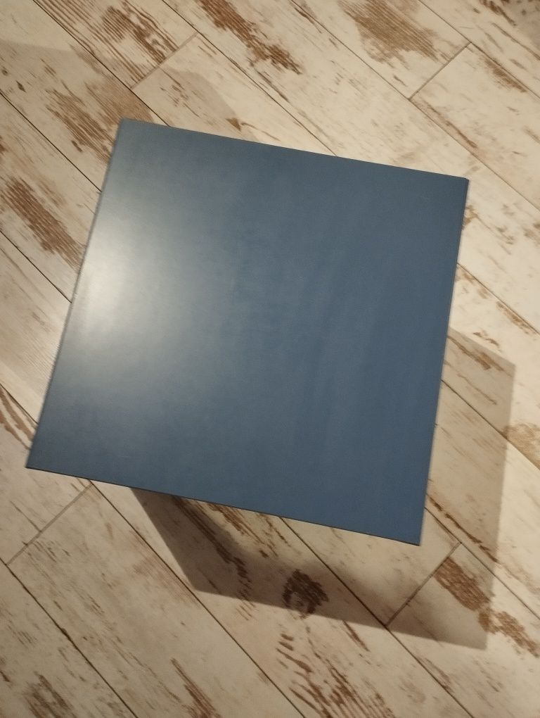 Granatowa półka/stolik IKEA Efekt