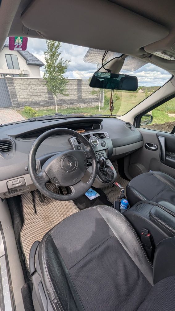 Від власника Renault Scenic 2006 7 місць бензин