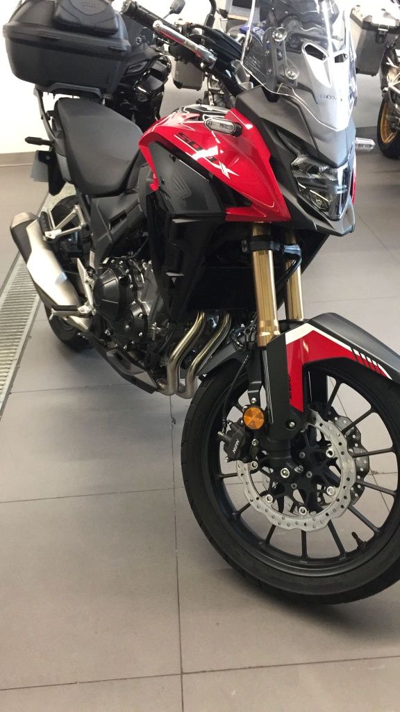 Honda CB500X 2023