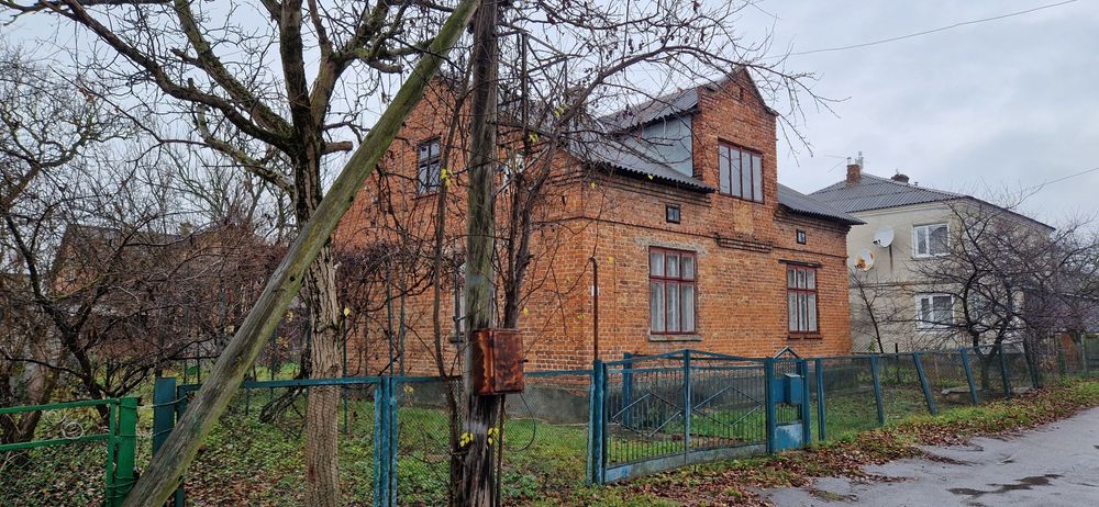 Будинок. Нерухомість. Дім. Житло.