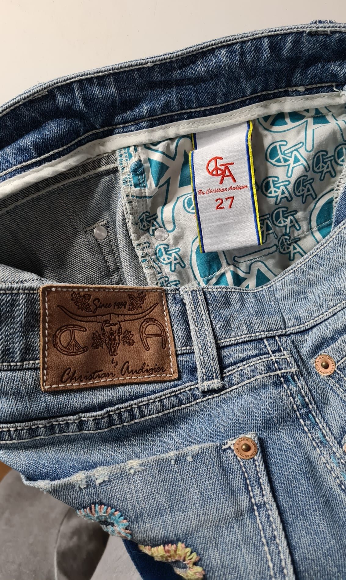 Christian Audigier damskie jeansy 27 niebieskie spodnie XS streetwear