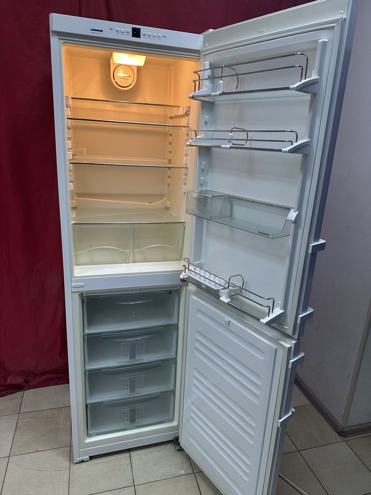 Холодильник Liebheer CNP 3913