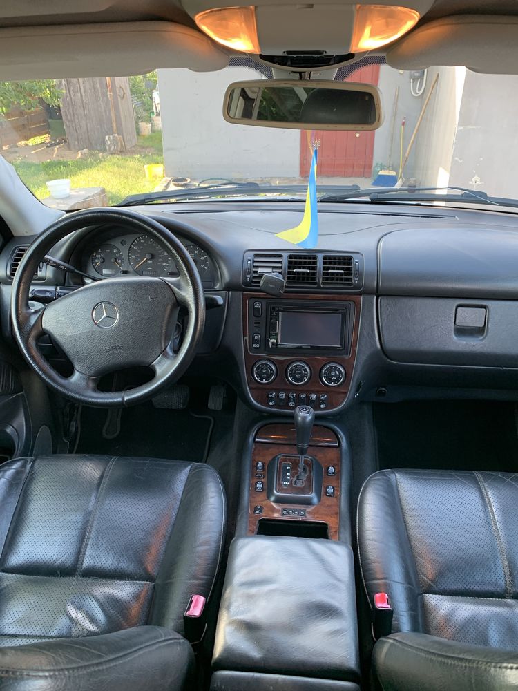 Продам мерседес мл270 CDI