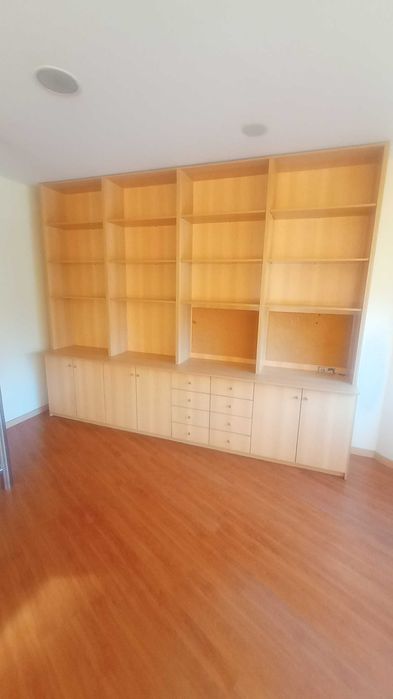 Estante de escritório. 8 blocos, 257x80 cm