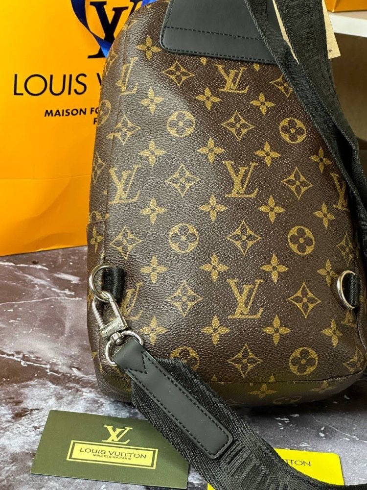 Мужска сумка Louis Vuitton Avenue Sling Monogram Eclipses040-1