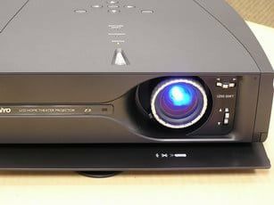 Проектор Sanyo pz3000