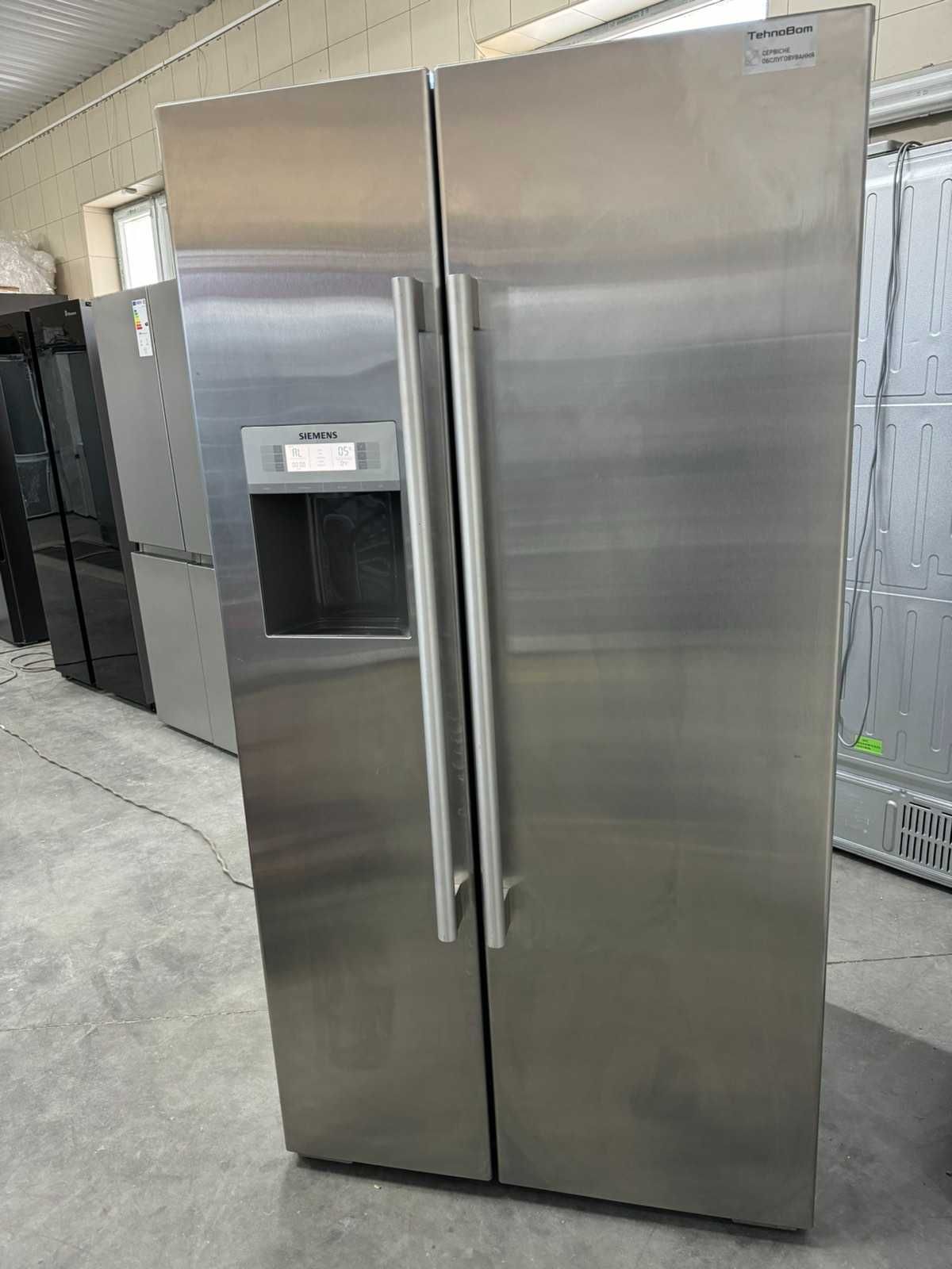 Холодильник Siemens side by side сайд бай сайд двухдверний Німеччина