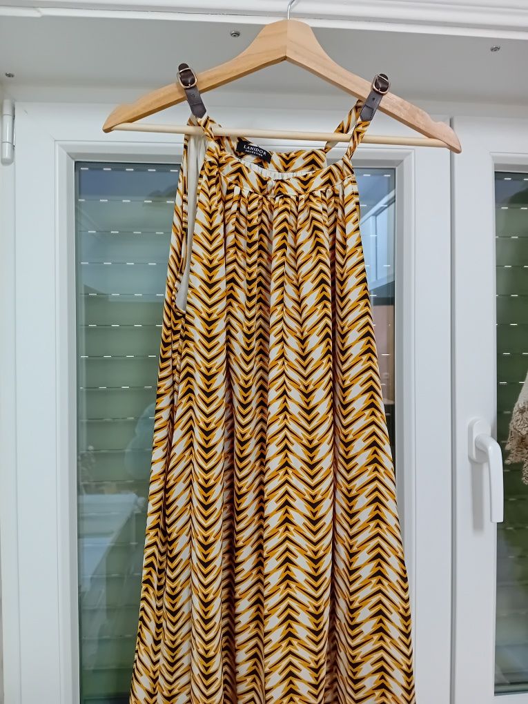 Vestido acetinado
