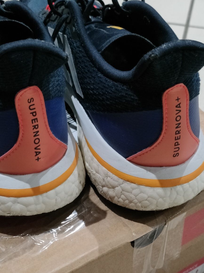Adidas Supernova+, nr 44 2/3 / 285mm bardzo dobrym stanie