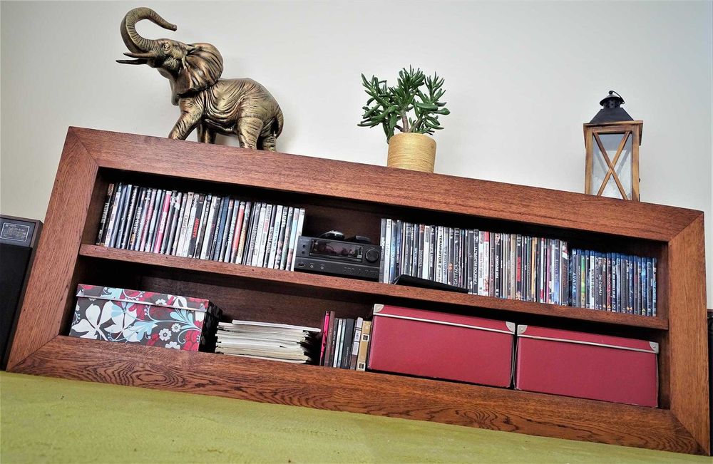 Drewniana szafka RTV w pięknym kolonialnym stylu, jak NOWA