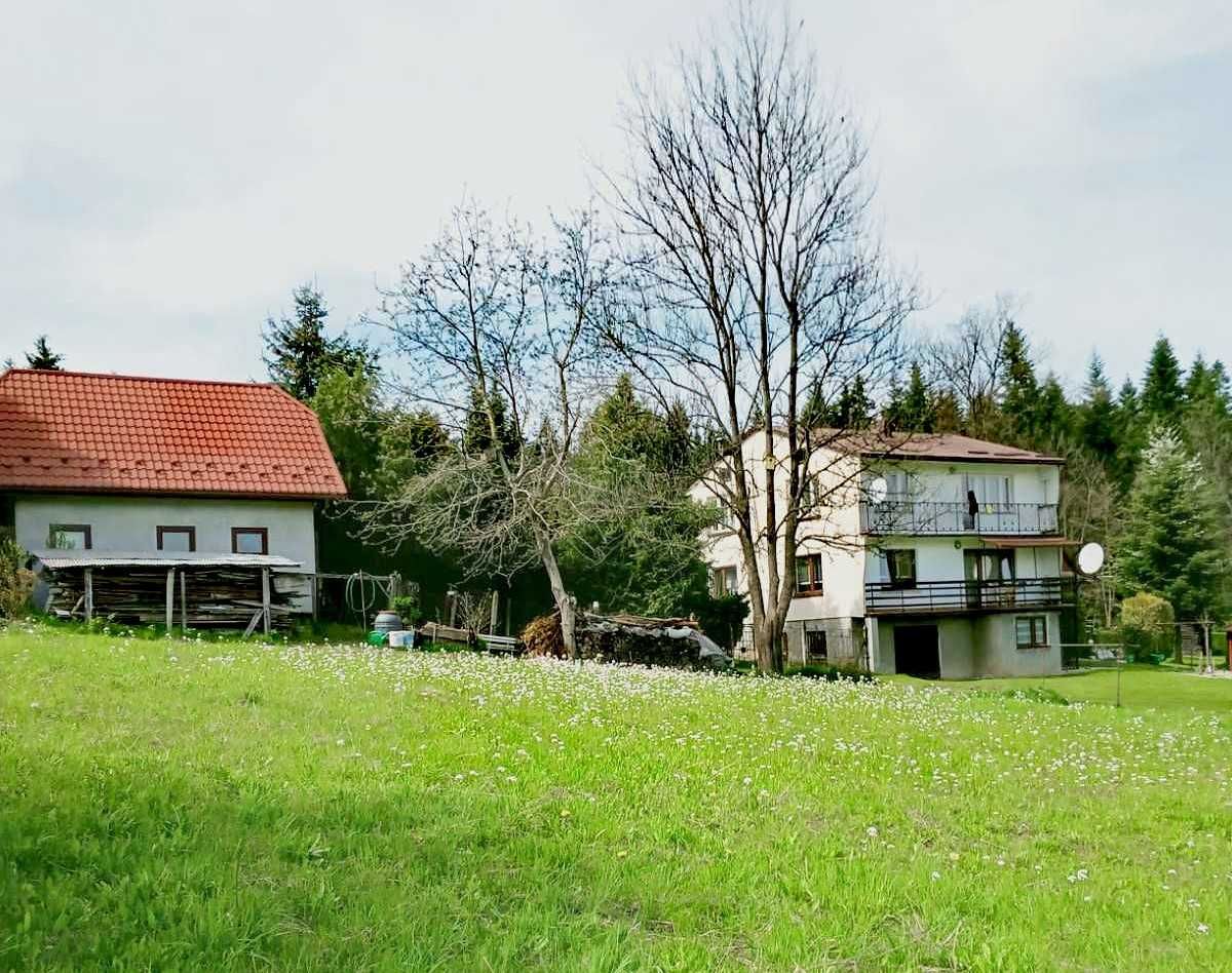 niezależna połowa domu + budynek gospodarczy 70 m2 +działka 10 ar
