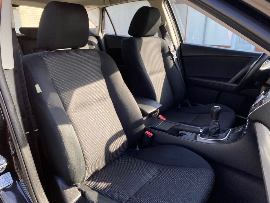 Mazda 3 bez korozji klimatronic alusy zadbana