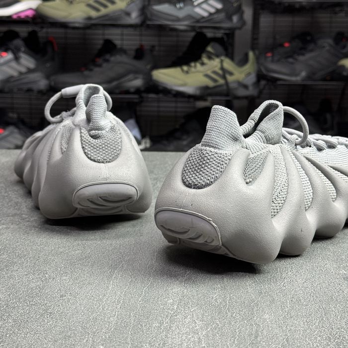 Сірі кросівки Adidas Yezzy ОРИГІНАЛ 100% 45 р