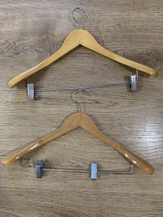 Вішалки, тремпель ( дерево, метал)