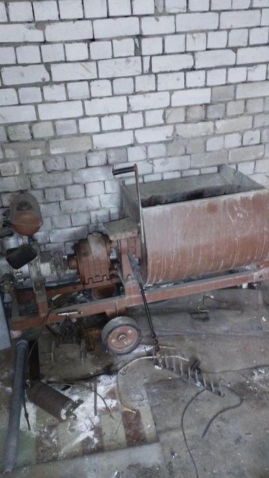 Бензинова Растворомішалка