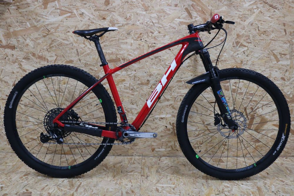 Bicicleta BTT BH Ultimate 29er carbono