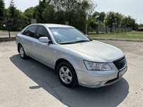 Hyundai Sonata 2011 2л газ