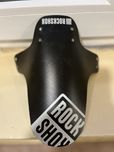 Błotnik Rockshox.